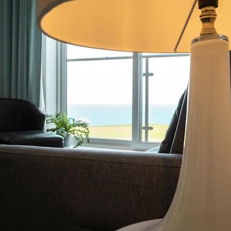 New Quay Stunning Sea Views, Luxury Apartment Beaches & Restaurants Are A Short Walk Away מראה חיצוני תמונה