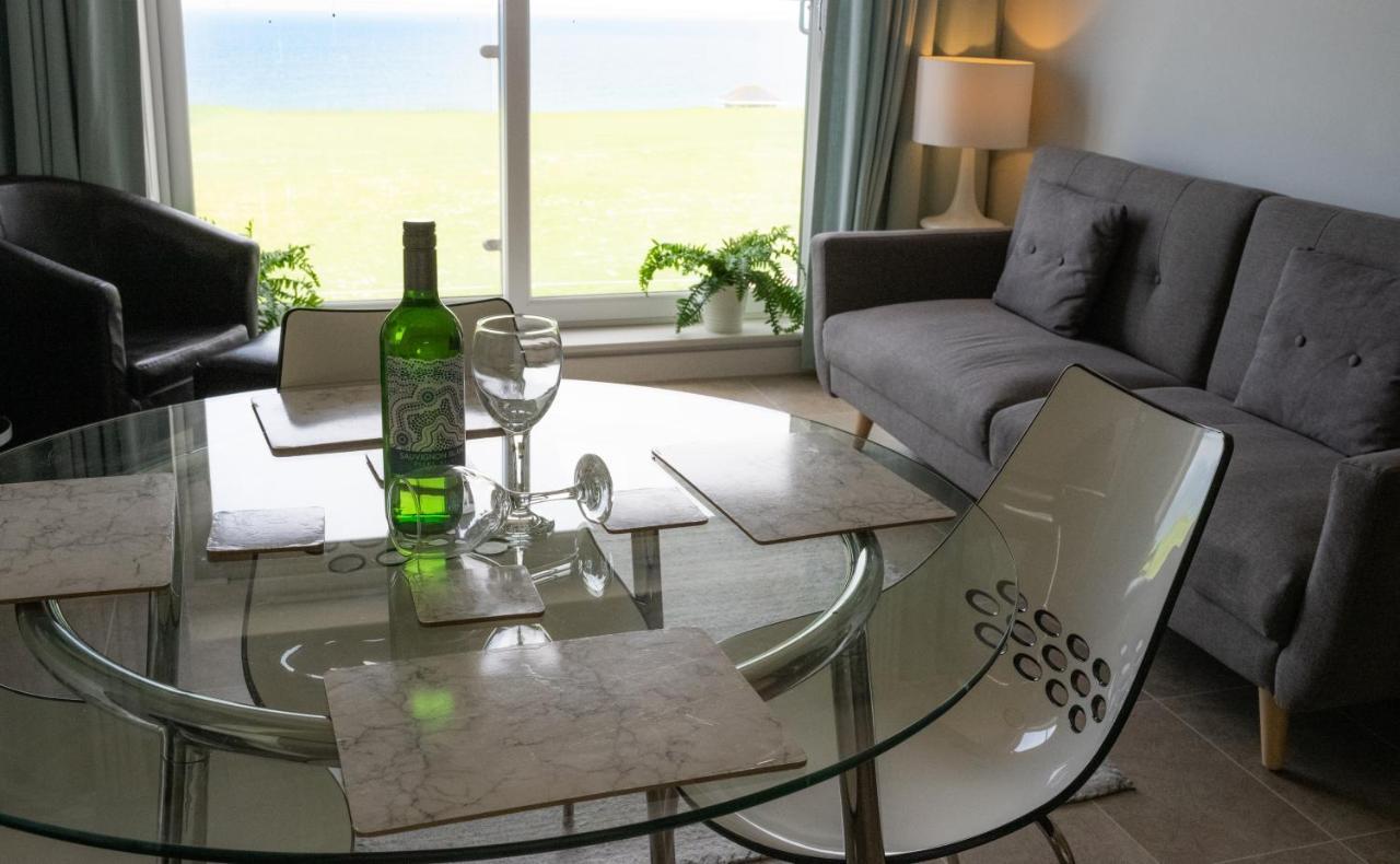 New Quay Stunning Sea Views, Luxury Apartment Beaches & Restaurants Are A Short Walk Away מראה חיצוני תמונה